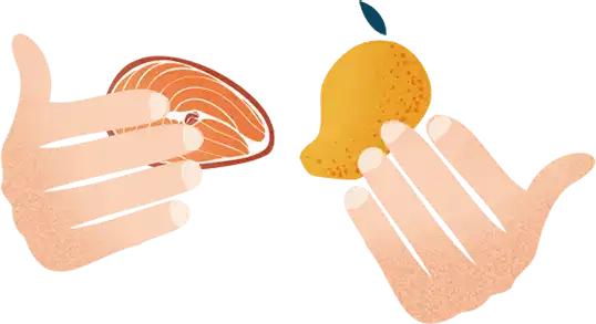 野菜を手でそっと包む様子